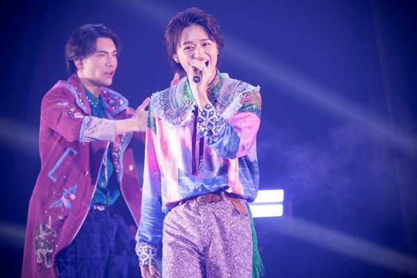 【ライブレポート】「原因は自分にある。」は新たな高みへ。彼らが描く『架空のアウトライン』は進化の予兆