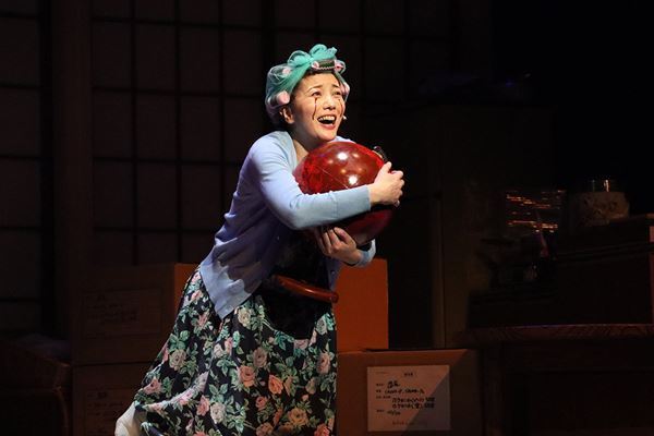 安田章大主演『アリババ』『愛の乞食』開幕　「体験型、体感型の舞台に」唐十郎ワールドを関西弁で