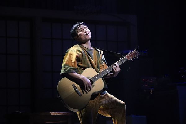 安田章大主演『アリババ』『愛の乞食』開幕　「体験型、体感型の舞台に」唐十郎ワールドを関西弁で