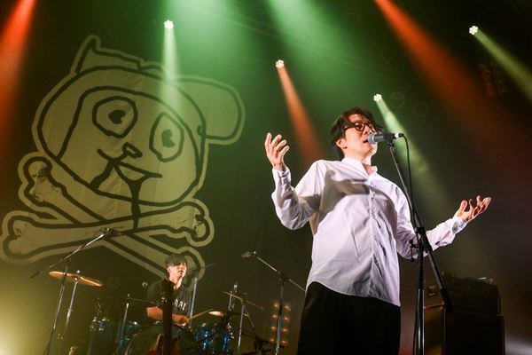 syrup16g、peridots、tacicaの3バンドによるドラマー中畑大樹50歳の宴をレポート