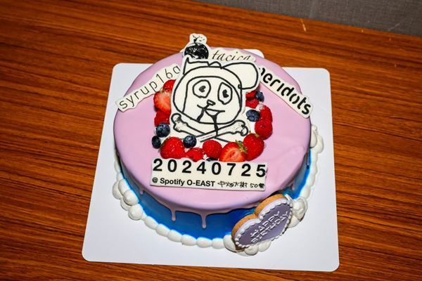 syrup16g、peridots、tacicaの3バンドによるドラマー中畑大樹50歳の宴をレポート