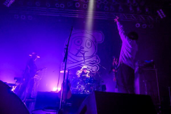 syrup16g、peridots、tacicaの3バンドによるドラマー中畑大樹50歳の宴をレポート