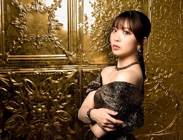 【JUNNA×May'n /『JUNNA × CrosSing You Tour』対談】プライベートでも交流のあるふたりの関係性とは？ 「最初は”負けたくない”気持ちが100％でした(笑)」