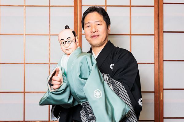 三谷文楽待望の新作『人形ぎらい』上演へ　文楽人形遣い吉田一輔に聞く、伝統の継承と新たな挑戦