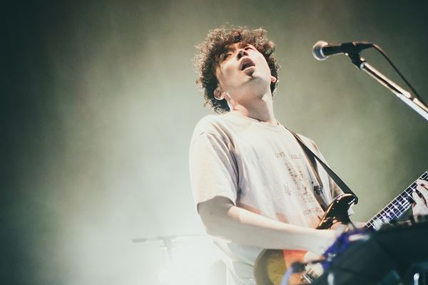 ROTH BART BARON『BEAR NIGHT 2025』、Hana Hope、吉澤嘉代子らゲストと共に音楽の森を創造