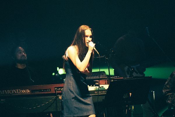 ROTH BART BARON『BEAR NIGHT 2025』、Hana Hope、吉澤嘉代子らゲストと共に音楽の森を創造