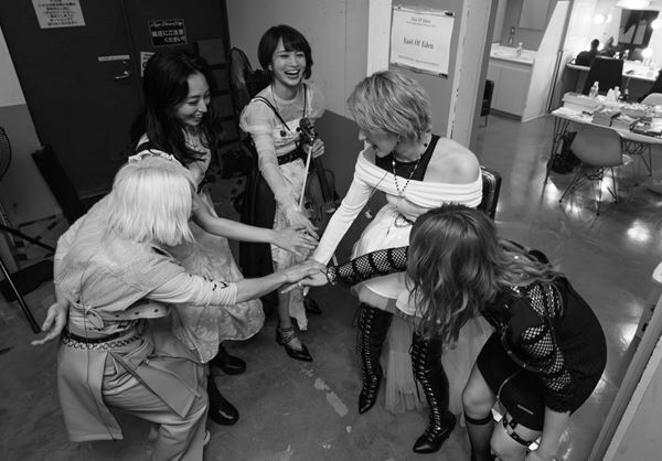 East Of Eden、ライブ映像作品に封入される集合カット＆各メンバーソロカット8点先行公開