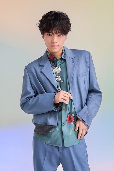 timelesz原嘉孝が売れないピン芸人に！ 映画初主演作『初恋芸人』公開決定