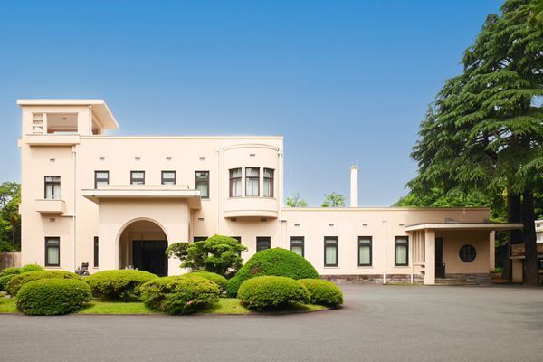 アール・デコ様式の装飾をモチーフにした東京都庭園美術館のミュージアムグッズが新たに登場