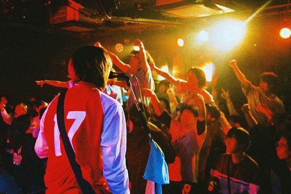 COPES、ツアーファイナルで夜の本気ダンスと共演！Happinessな空間を創り上げたソールドアウトの渋谷公演をレポート