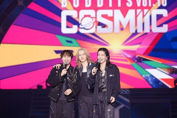 BUDDiiS 5年分の愛をバディへ  そして新たな約束も――『BUDDiiS vol.10 - COSMiiC -』横浜アリーナ公演ライブレポート