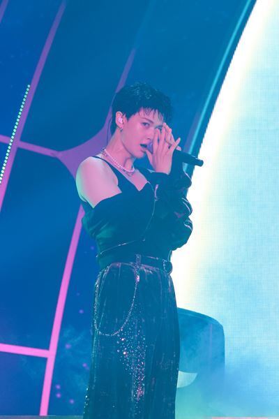 BUDDiiS 5年分の愛をバディへ  そして新たな約束も――『BUDDiiS vol.10 - COSMiiC -』横浜アリーナ公演ライブレポート