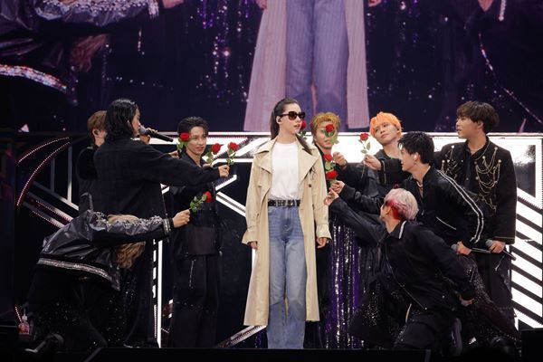 BUDDiiS 5年分の愛をバディへ  そして新たな約束も――『BUDDiiS vol.10 - COSMiiC -』横浜アリーナ公演ライブレポート