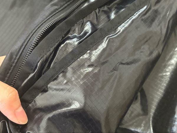 mont-bell「大容量ショルダー」が超軽量＆丈夫で最強すぎる！　ポケッタブルで持ち歩き用におすすめ