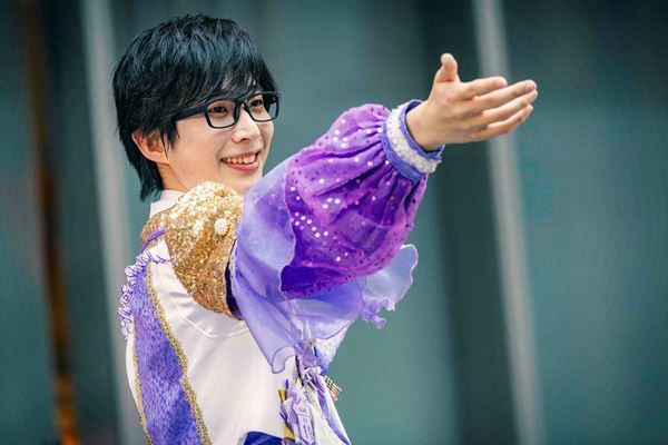 【パンダドラゴン インタビュー＆レポート】新曲「マジ☆まじない」が念願の1位を獲得！歓喜のニュースが続出したリリースイベント最終日・新宿歌舞伎町タワーに潜入取材