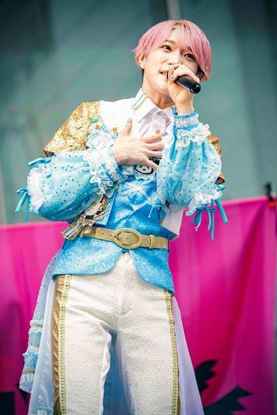 【パンダドラゴン インタビュー＆レポート】新曲「マジ☆まじない」が念願の1位を獲得！歓喜のニュースが続出したリリースイベント最終日・新宿歌舞伎町タワーに潜入取材