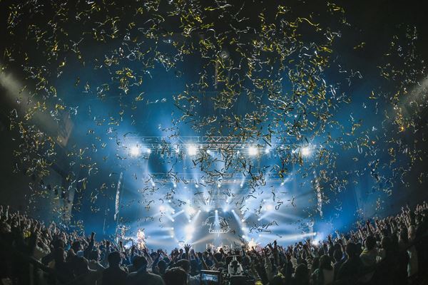 シャイトープ、全国16都市巡るツアー完走　新曲「再会」MVを今夜プレミア公開【オフィシャルレポート】