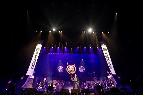 米米クラブ、全国7公演のツアー完走「66歳になっても、出来るもんは出来るんだな」サプライズでゴスペラーズが登場し「浪漫飛行」をコラボ【オフィシャルレポート】