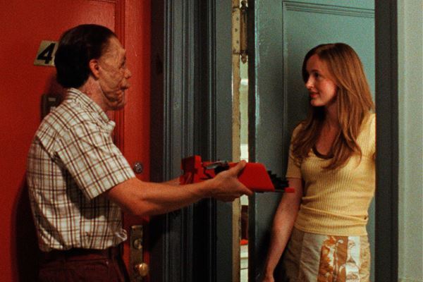 A24製作『顔を捨てた男』7月公開決定　予告編＆ビジュアル＆場面写真が一挙公開