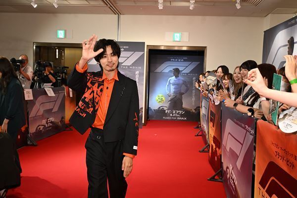 『F1／エフワン』ジャパンプレミアに森本慎太郎、堀内賢雄らゲスト集結！ ブラッド・ピットからの特別メッセージ映像も