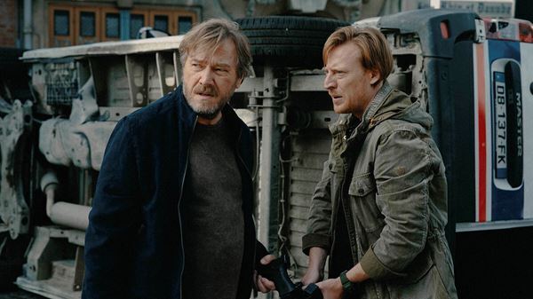 トニー・レオン主演『Fox Hunt フォックス・ハント』新場面写真＆オルタナティブ予告公開