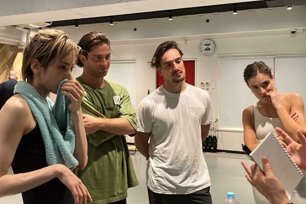 柚香光の新たな挑戦に密着 『バーン・ザ・フロア』公演直前特別番組の放送が決定