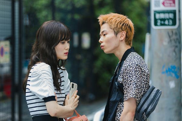 北村匠海、綾野剛共演『愚か者の身分』若者の素顔と裏の顔を捉えた場面写真10点一挙公開