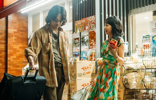 北村匠海、綾野剛共演『愚か者の身分』若者の素顔と裏の顔を捉えた場面写真10点一挙公開