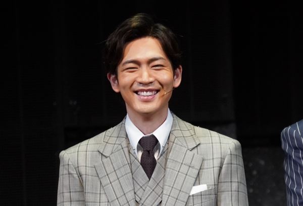 松下洸平＆松下優也「ライバルと言うよりは相棒」　世界初演ミュージカル『ケイン＆アベル』が開幕