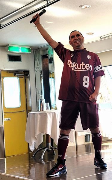 【レポート】レイザーラモンRG、50歳記念企画第2弾『あるあるクルーズ in 神戸』は新作モノマネからスタート