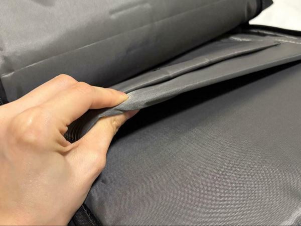 3COINS、プチプラなのに神設計！「多機能2WAYリュック」が本気すぎた　収納力ばっちりで通勤にも使える♪