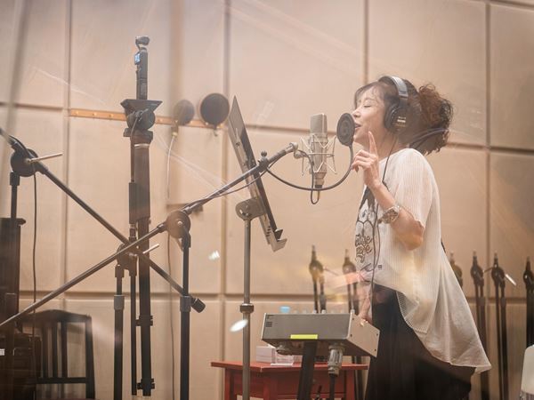 香取慎吾、3rdアルバムに中森明菜とのコラボ楽曲「TATTOO(feat. 中森明菜)」収録　11/20先行配信シングルとしてリリース