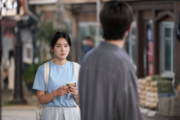 NCTジェヒョン、映画デビュー＆初主演映画『6時間後に君は死ぬ』日本版ポスター＆本予告公開