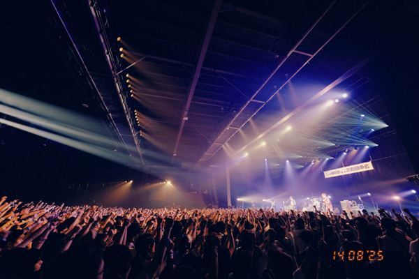 ハンブレッダーズ、初のコピーバンドオーディションを開催したゆるトークとコア楽曲が連発したファンクラブ会員限定ライブツアー『帰宅部定期演奏会vol.2』東京公演をレポート