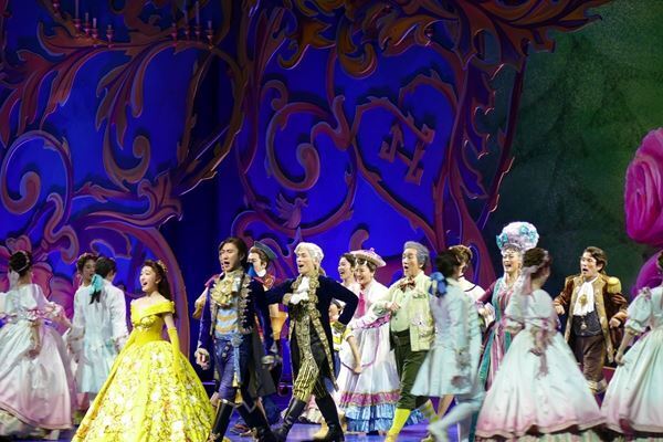 劇団四季『美女と野獣』　舞浜アンフィシアターにて日本公演通算6000回を達成