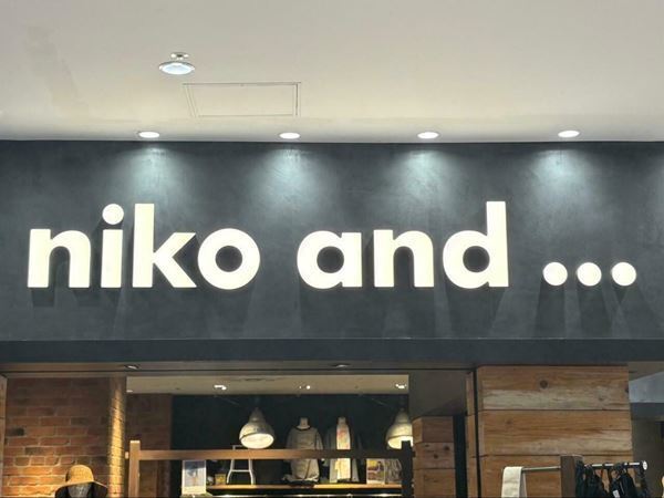 niko and ...の「超軽量ショルダー」がめちゃかわいくて使いやすい！ パッカブルでサブバッグにもオススメ！
