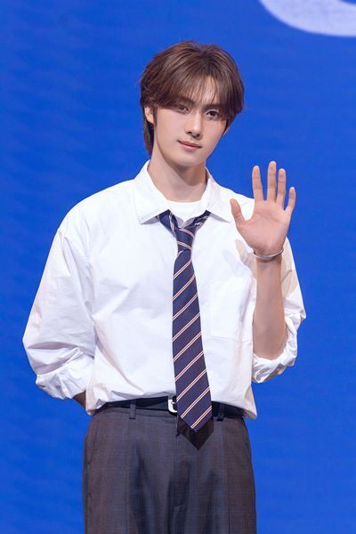 SEVENTEENの弟分6人組ボーイグループ・TWS、  Japan 1st Single「はじめまして」で待望の日本デビュー！　発売記念PREMIUM SHOWCASEオフィシャルレポート到着