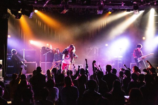 【ライブレポート】『FUTURE RESERVE vol.3』濃密なロックンロールの宴に酔いしれた一夜