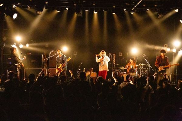 【ライブレポート】『FUTURE RESERVE vol.3』濃密なロックンロールの宴に酔いしれた一夜