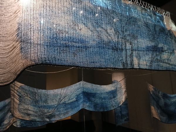 【展示レポート】『遠い窓へ　日本の新進作家 vol.22』5名のアーティストがつむぐ物語に思いを寄せる