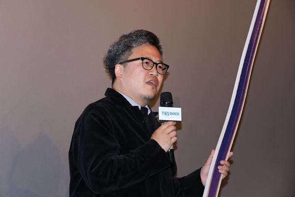 歴史好きの山崎怜奈が登壇『巨大蛇行剣と謎の４世紀』舞台挨拶レポート