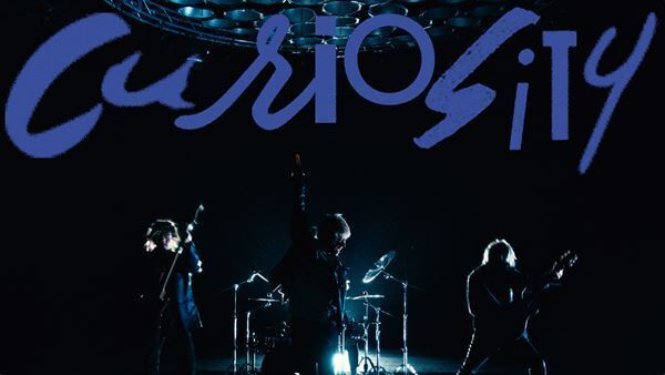 ONE OK ROCK、最新アルバムから「C.U.R.I.O.S.I.T.Y. feat. Paledusk and CHICO CARLITO」のMV公開