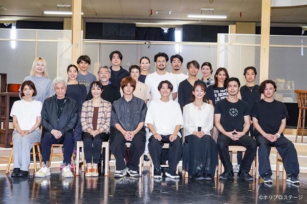 浦井健治×小池徹平W主演ミュージカル『ある男』稽古場レポート到着　主要キャストによる舞台挨拶の実施が決定
