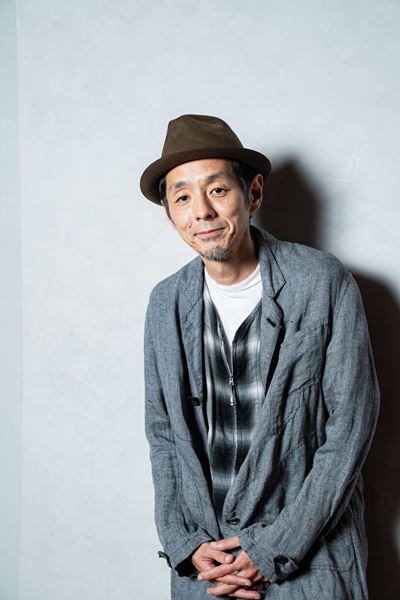 法廷を舞台にした宮藤官九郎の人気ロックオペラ・シリーズ最新作 大パルコ人⑤オカタイロックオペラ『雨の傍聴席、おんなは裸足…』11月開幕