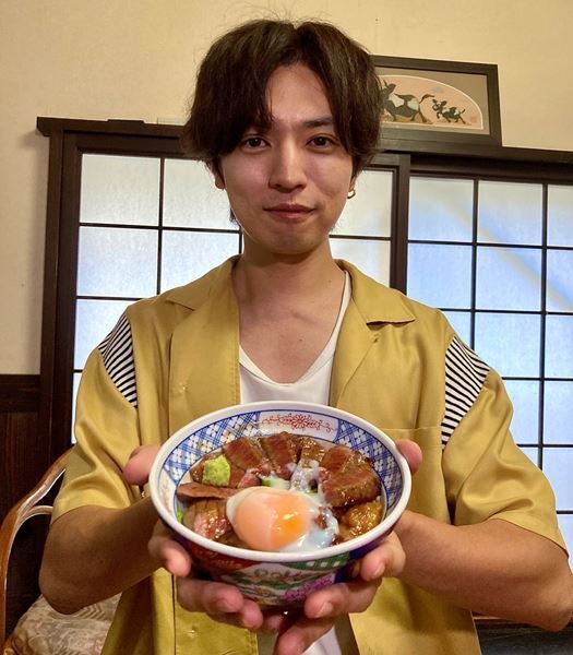 桐山漣が旅番組『遠くへ行きたい』に初出演！　熊本・阿蘇の大自然を満喫する場面写真＆インタビューが到着