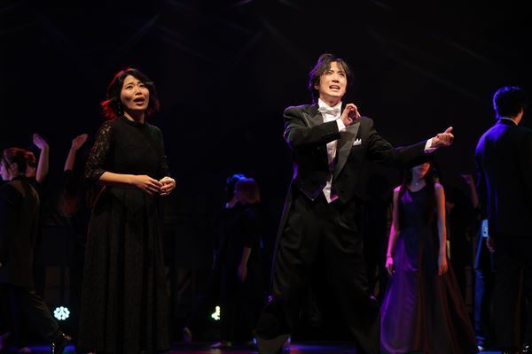 柿喰う客の新作『超音波』神奈川公演が開幕　中屋敷法仁「全身で受け止めていただけましたら幸いです」