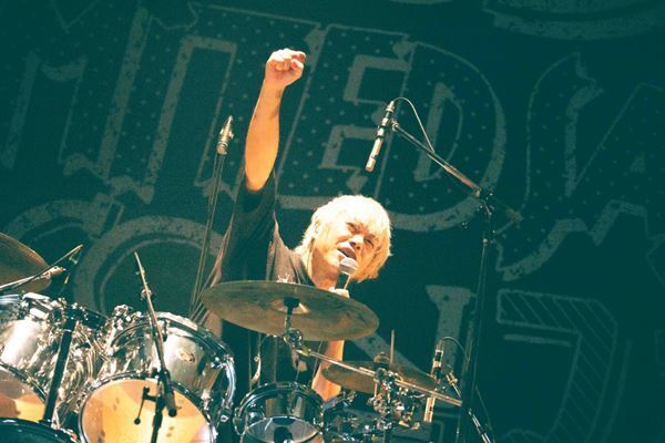 凛として時雨を迎えたハンブレッダーズ『秋のグーパンまつりZ 2024』ファイナルレポート　「15歳の気持ちでアクション！を起こそうと思います」