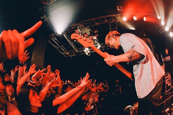 Nothing’s Carved In Stone ツアー初日をレポート「毎日が、少しだけでも明るくなるように」