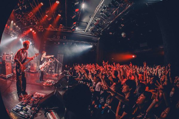 Nothing’s Carved In Stone ツアー初日をレポート「毎日が、少しだけでも明るくなるように」