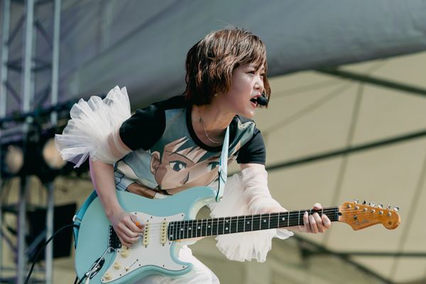 2日間で総勢17組登場『CHAGU CHAGU ROCK FESTIVAL』、岩手に今年最高の音が鳴り響いた、熱狂ライブ1日目をレポート